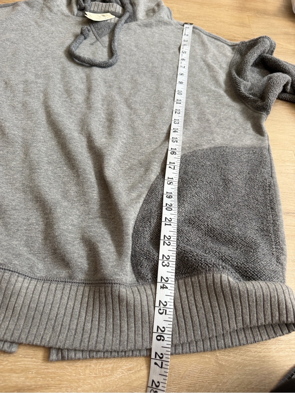 Aerie Tres Chic Chenille Hoodie Soft Comfy Gray Oversized SZ M NWT - Picture 7 of 9